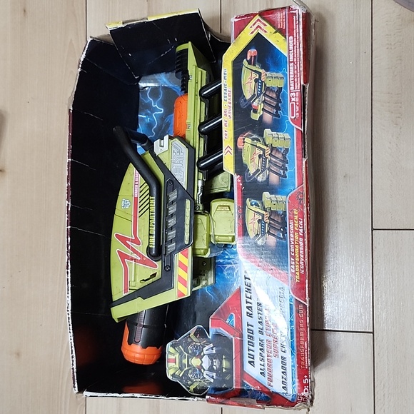 Transformers automotive ratchet Allspark blaster qty 1 - Picture 1 of 16